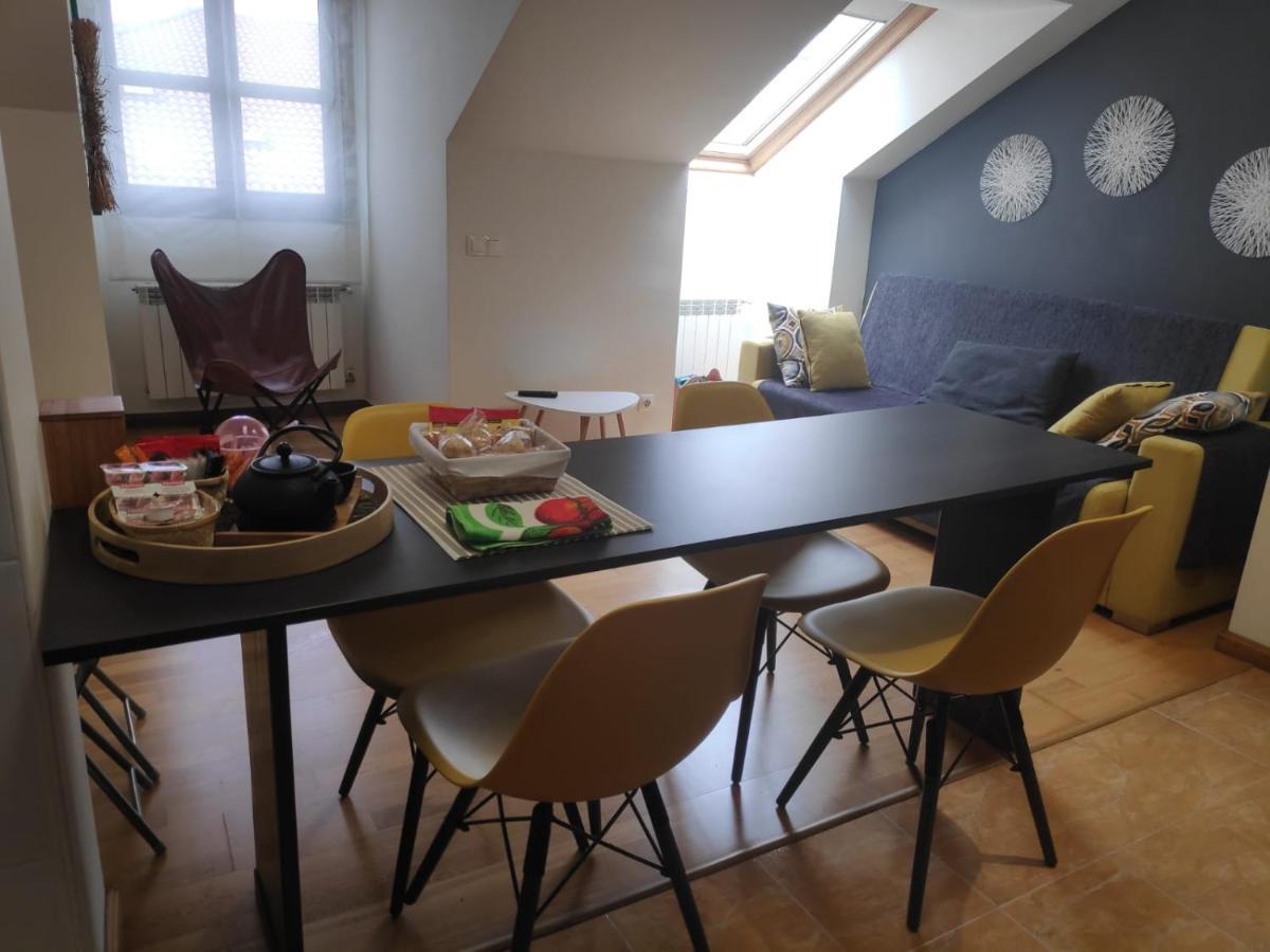 Apartamento Irene Centrico Con Wifi Y Parking Coche Tamano Medio Onís Exterior foto