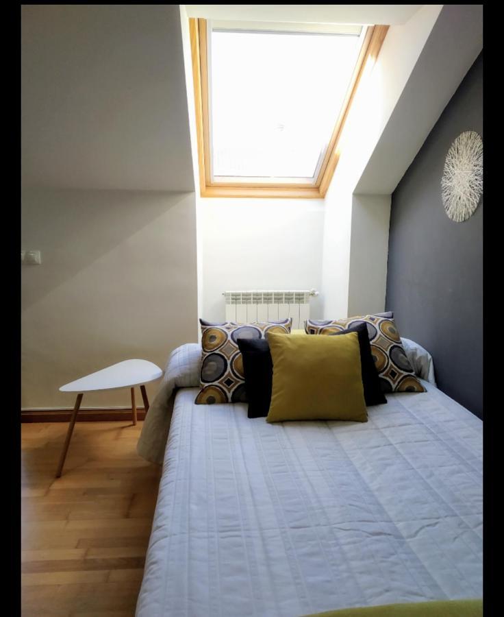Apartamento Irene Centrico Con Wifi Y Parking Coche Tamano Medio Onís Exterior foto