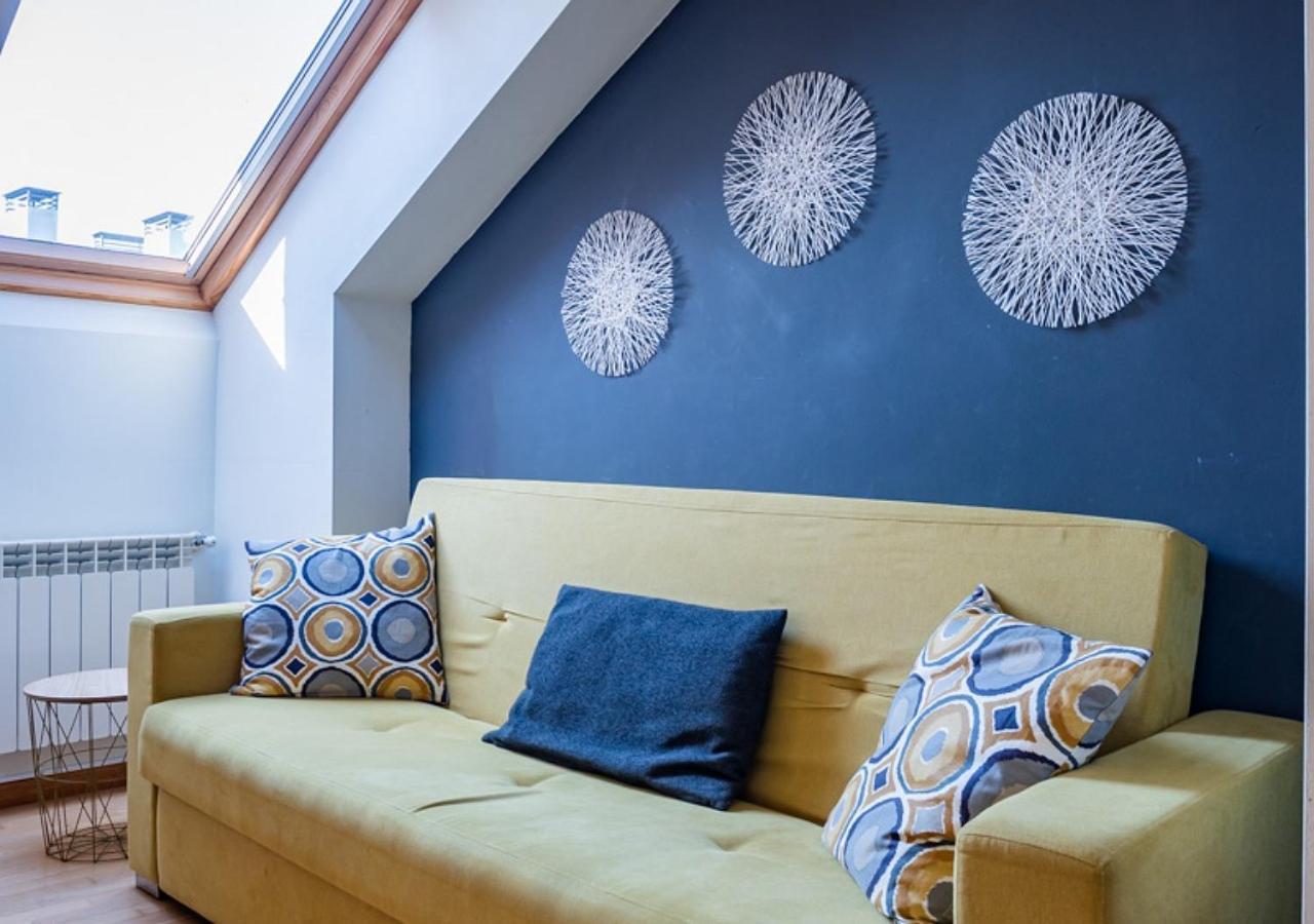 Apartamento Irene Centrico Con Wifi Y Parking Coche Tamano Medio Onís Exterior foto